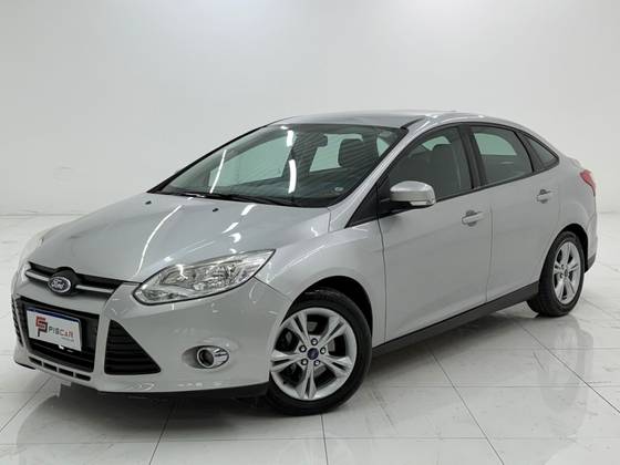 FORD FOCUS 2.0 S SEDAN 16V FLEX 4P POWERSHIFT